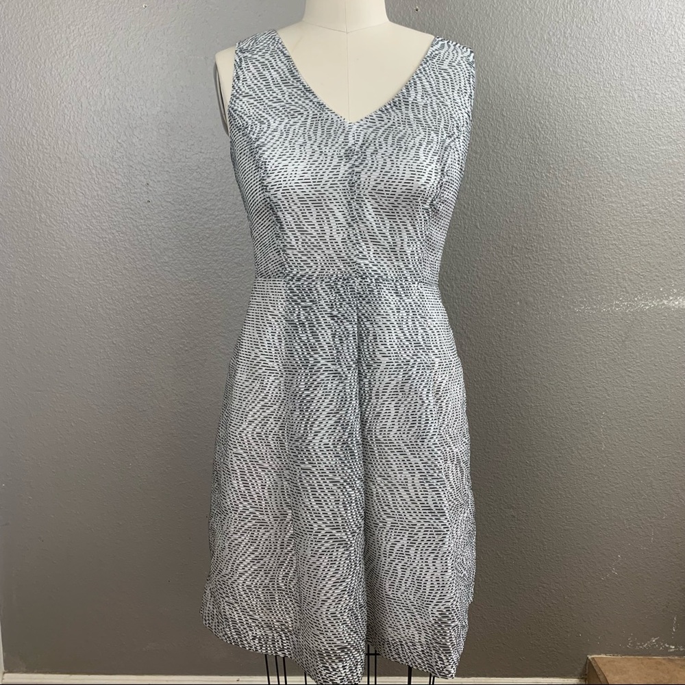 Banana Republic Black and White Patterned Dress